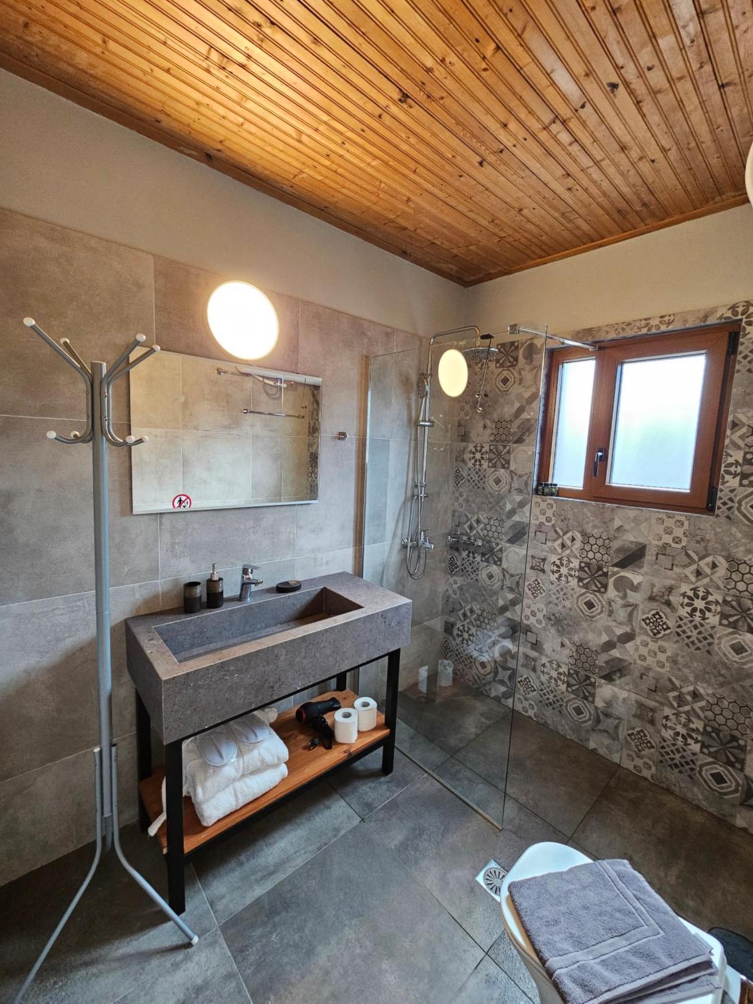 Orino Livadi Mount Villa IV Arachova Exterior foto